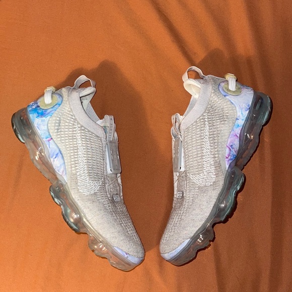 vapormax a scratch